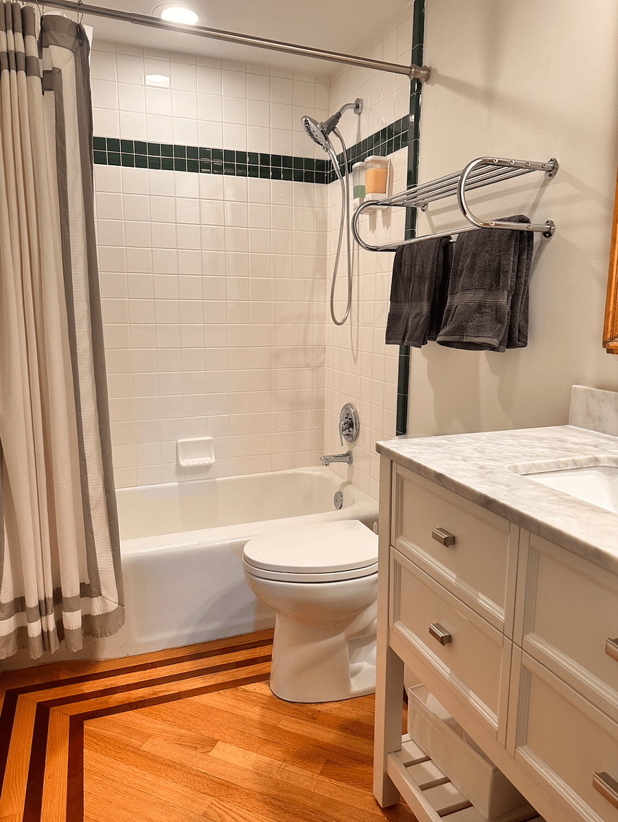 Dedicated bathroom for this Room
