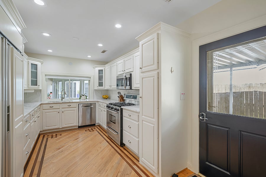 Furnished Finder property 724462_1 photo 10