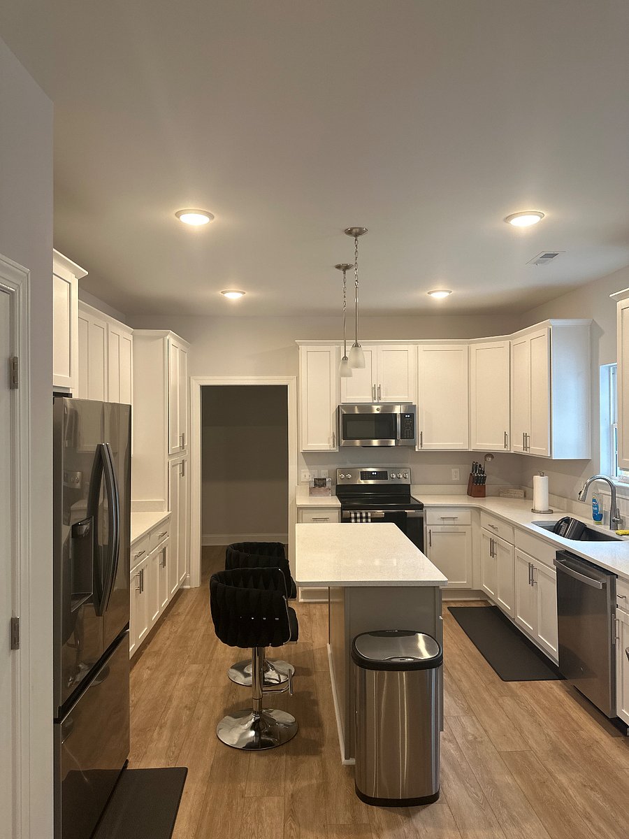 Furnished Finder property 724476_1 photo 7