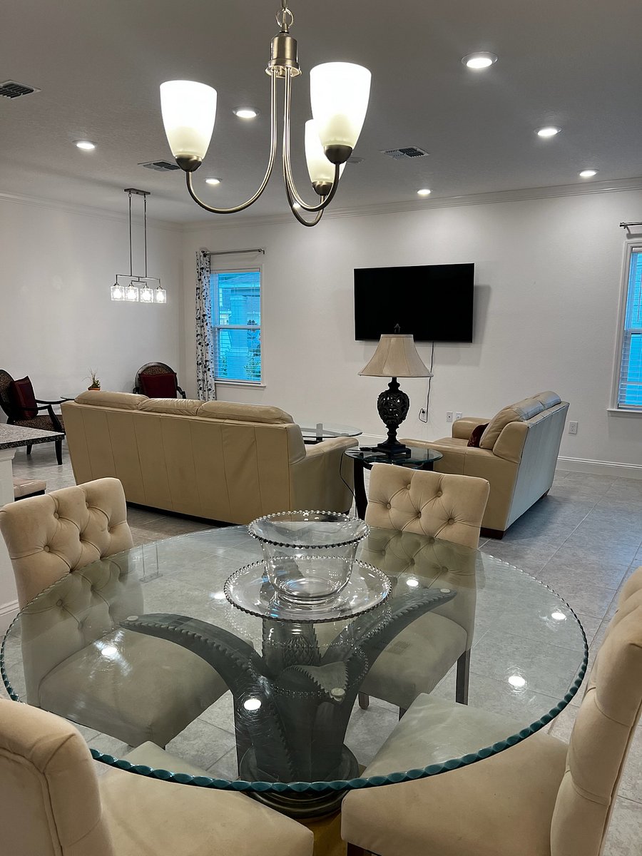 Furnished Finder property 724575_1 photo 10