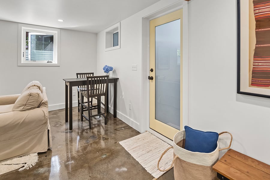 Furnished Finder property 724576_1 photo 24