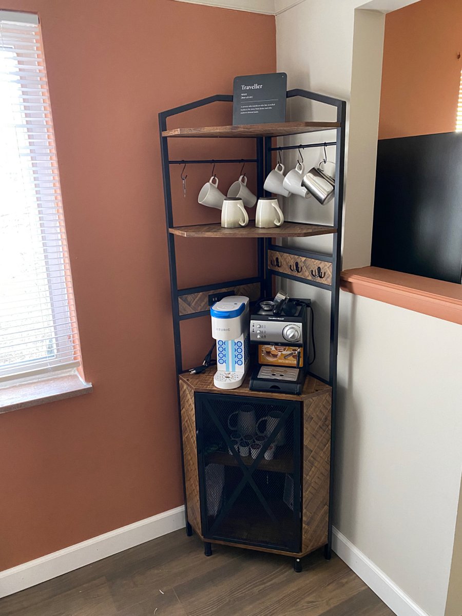 Furnished Finder property 724602_1 photo 3