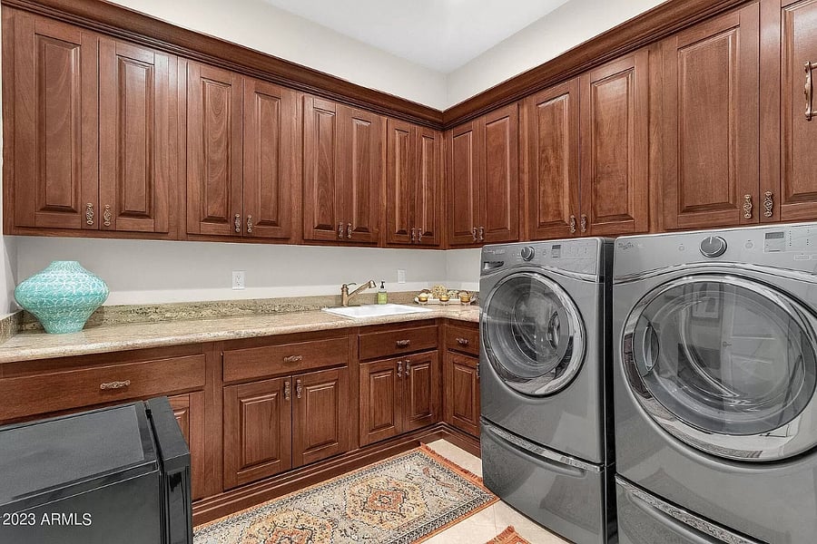 Furnished Finder property 724618_1 photo 12