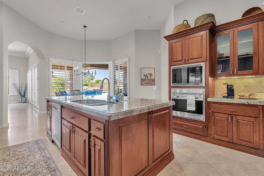 Furnished Finder property 724618_1 photo 7