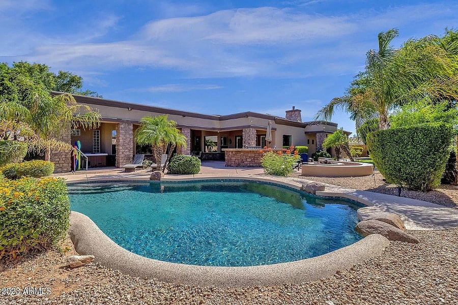Furnished Finder property 724618_1 photo 14