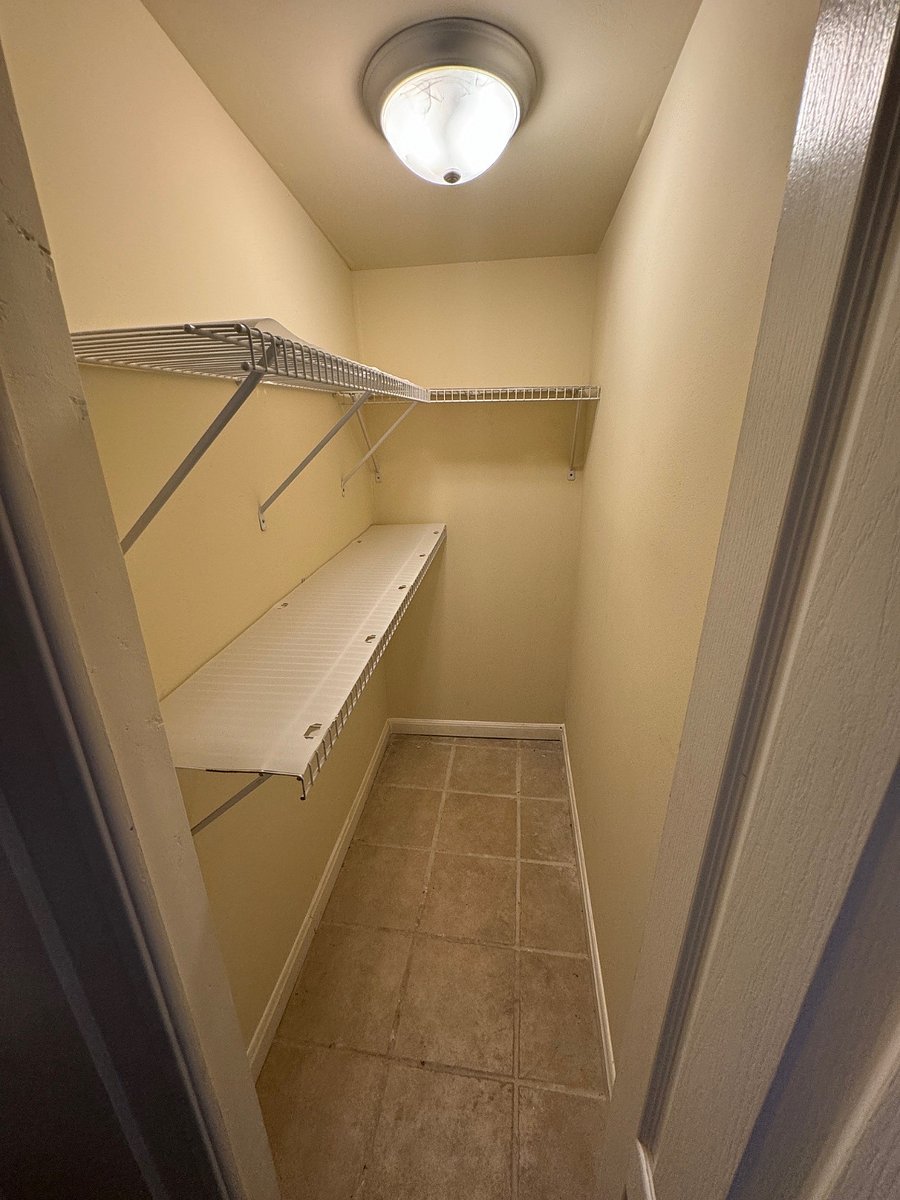 Furnished Finder property 724623_2 photo 25