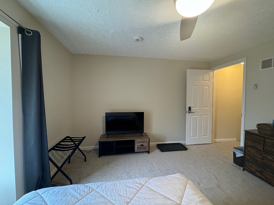 Furnished Finder property 724623_4 photo 3