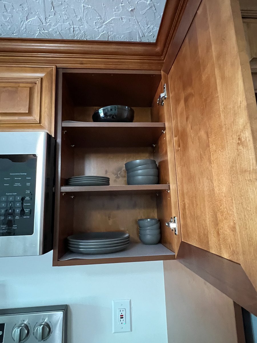 Full set of dishes.