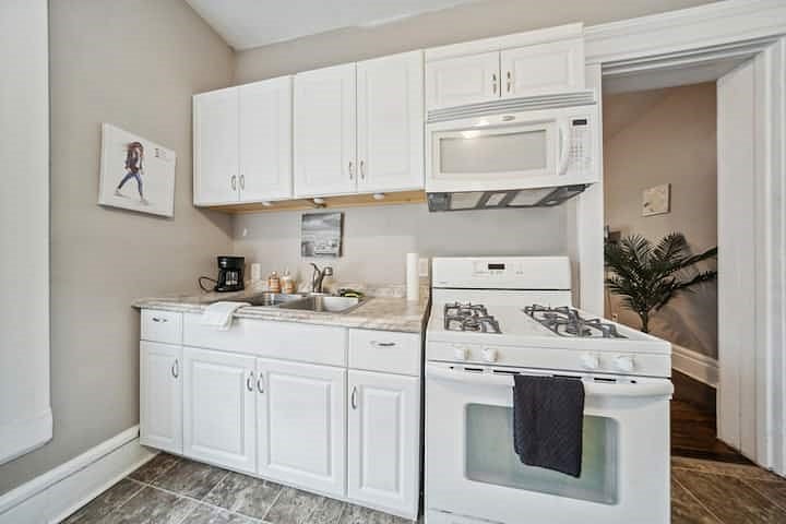 Furnished Finder property 724636_1 photo 5