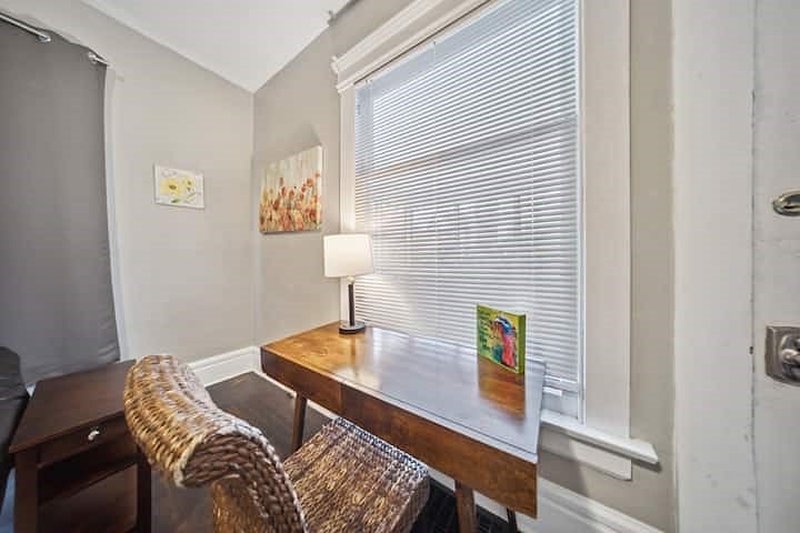 Furnished Finder property 724636_1 photo 3