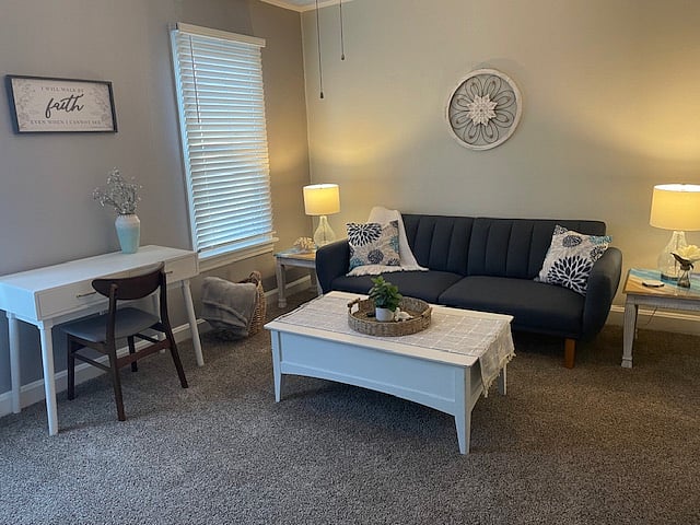 Furnished Finder property 724637_1 photo 4