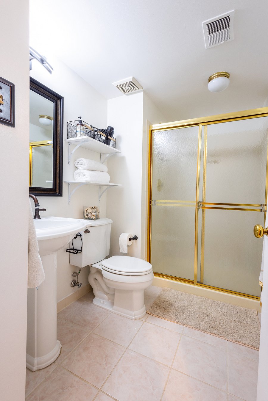 Furnished Finder property 724651_1 photo 15