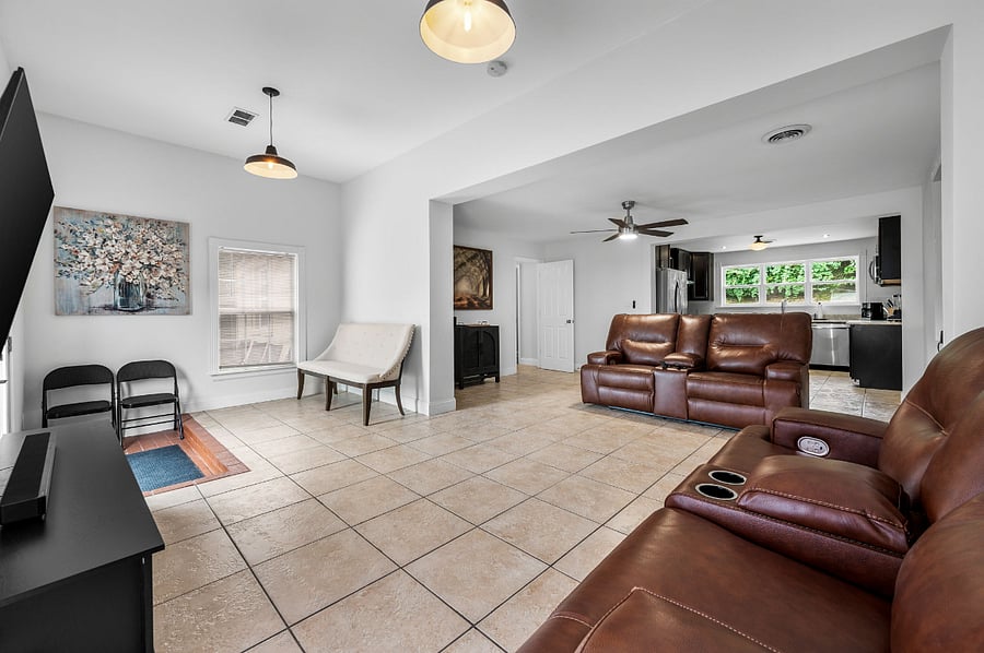Furnished Finder property 724690_2 photo 23