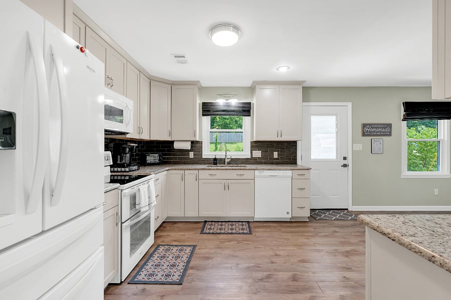Furnished Finder property 724736_1 photo 15