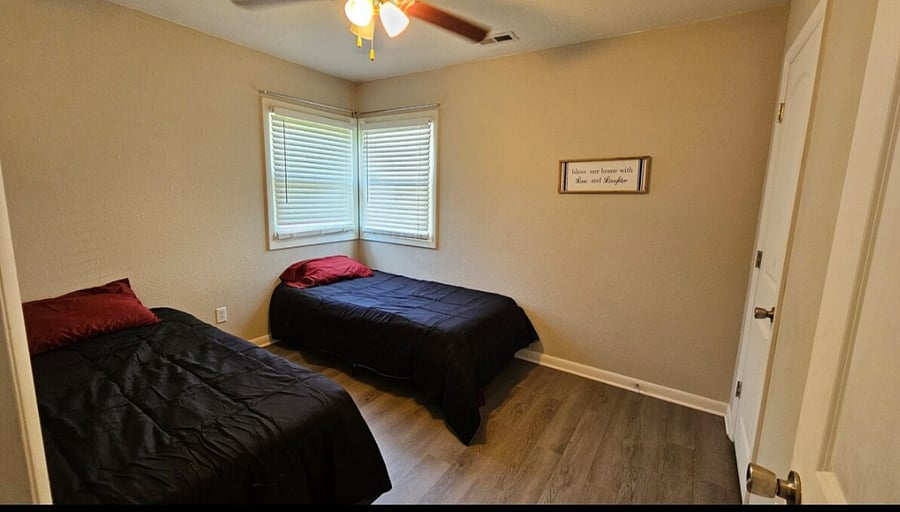 Furnished Finder property 724762_1 photo 8