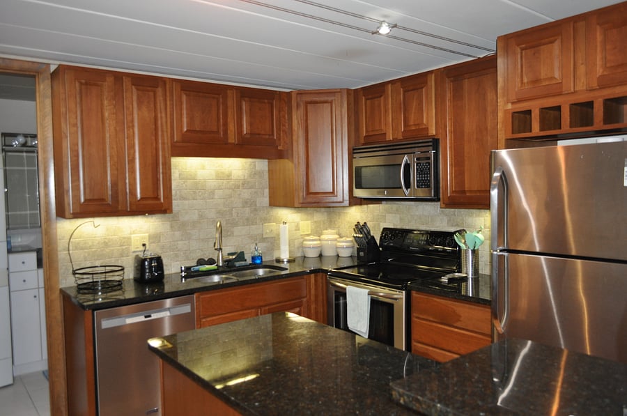 All modern appliances, and the dishwasher is new as of 2024.  It's super quiet!
