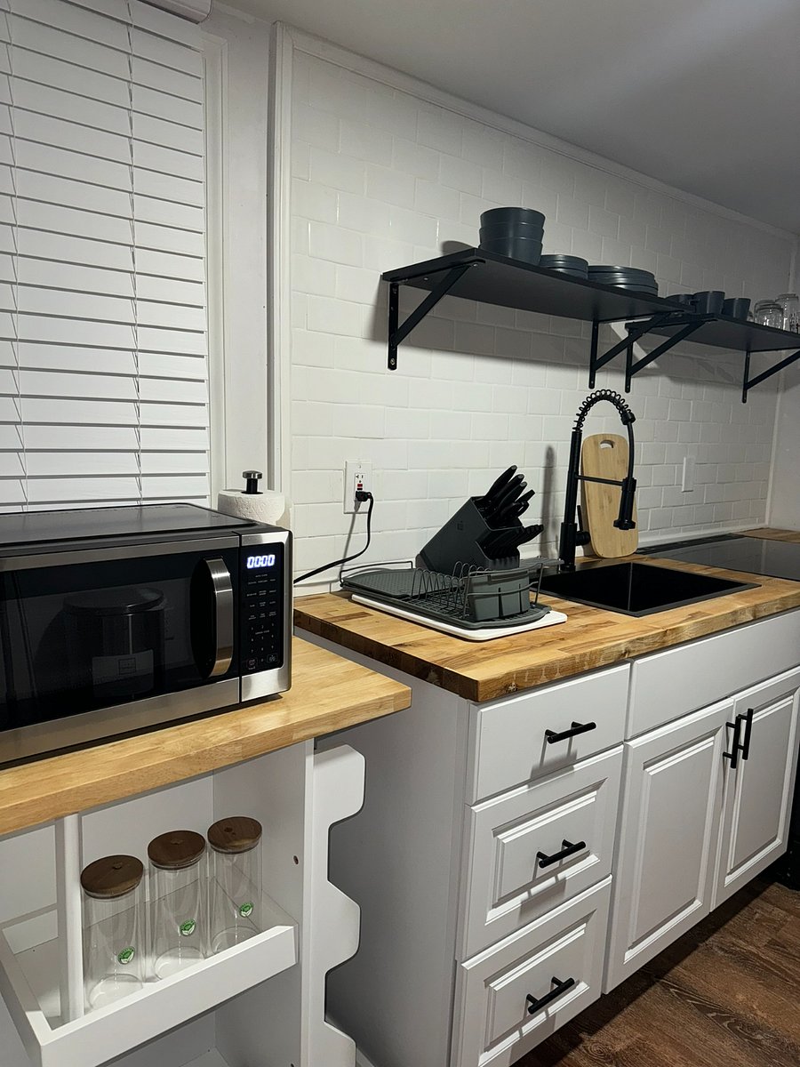 Furnished Finder property 724768_3 photo 7