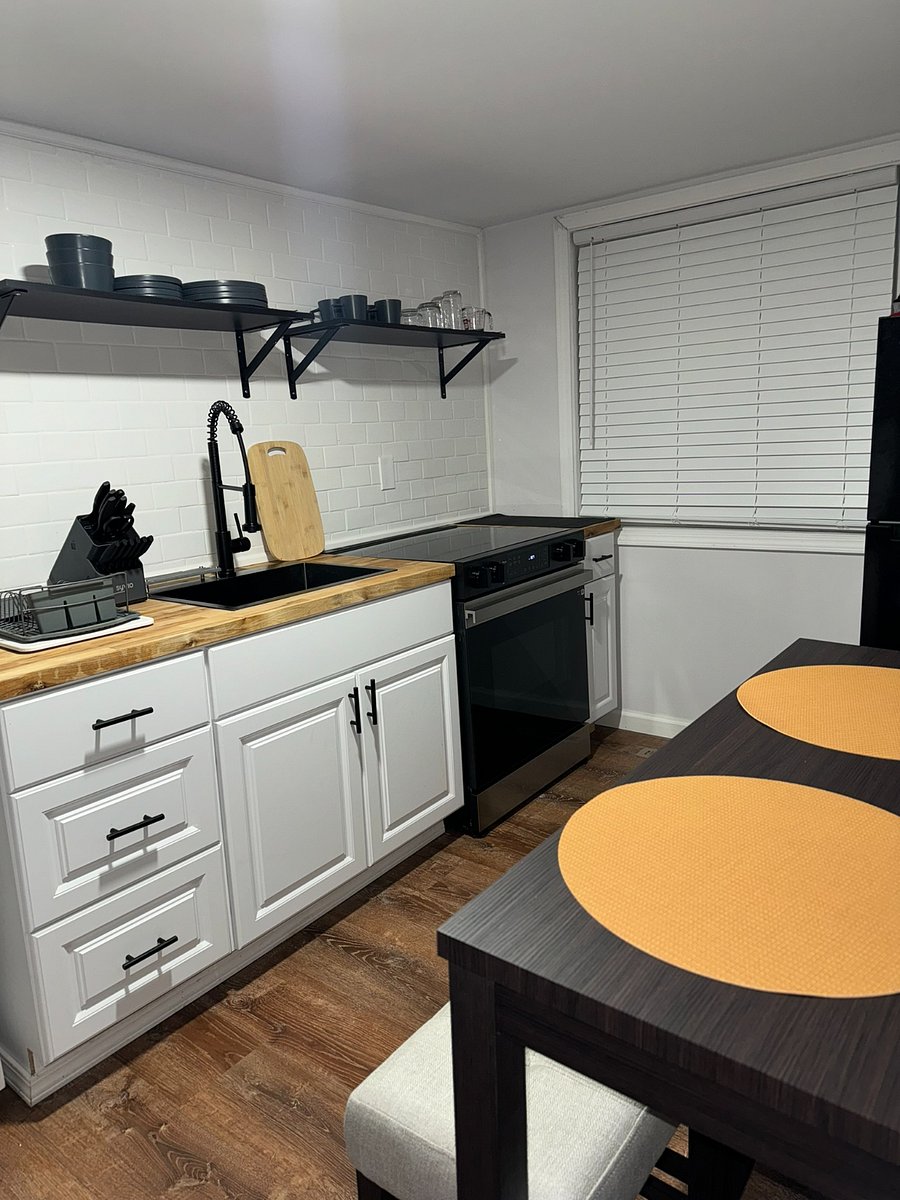 Furnished Finder property 724768_3 photo 10
