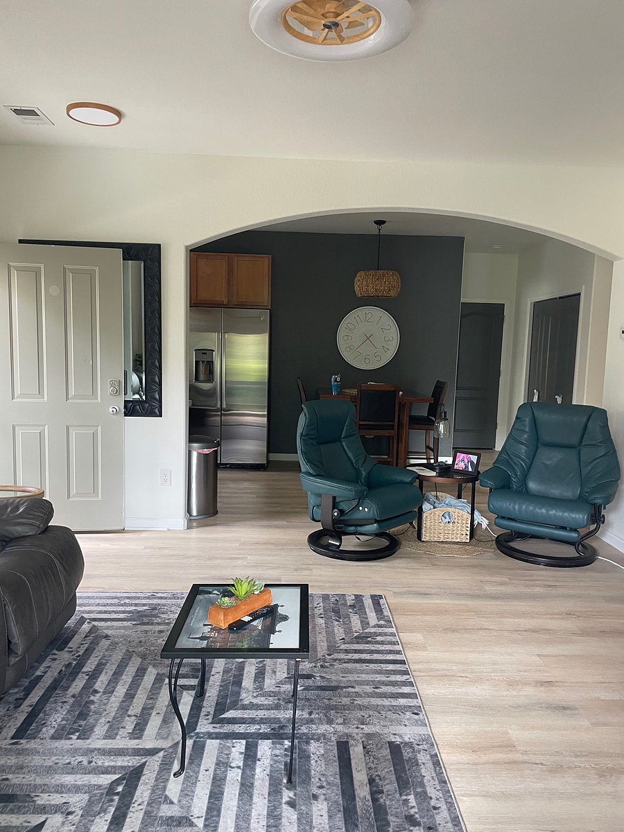 Furnished Finder property 724804_1 photo 10