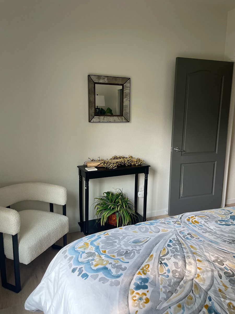 Furnished Finder property 724804_1 photo 28