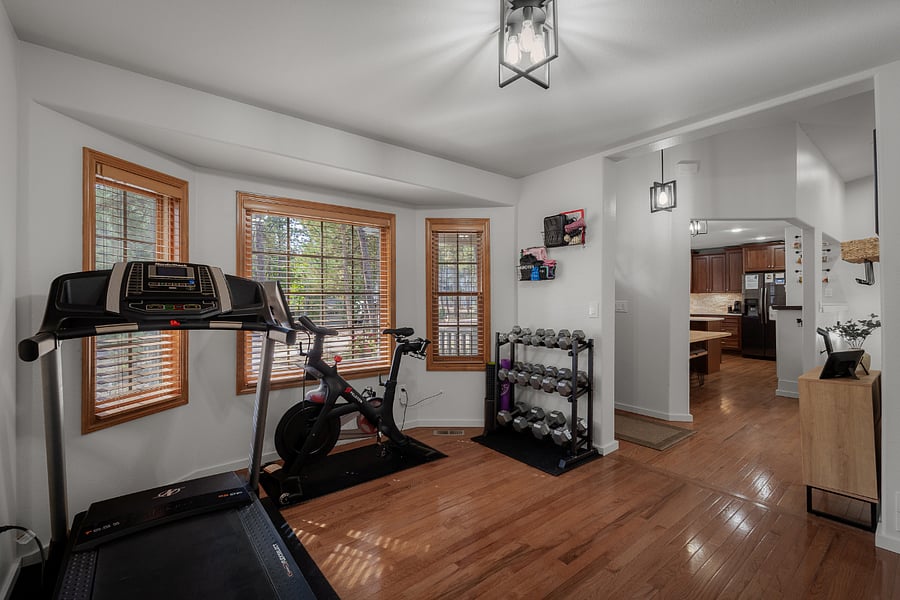 Shared Space - Great fitness equipment for guest use