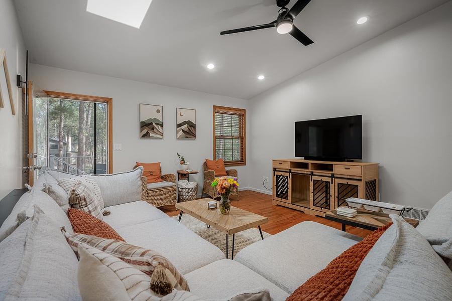 Shared Space - Living room with great seating and large TV!