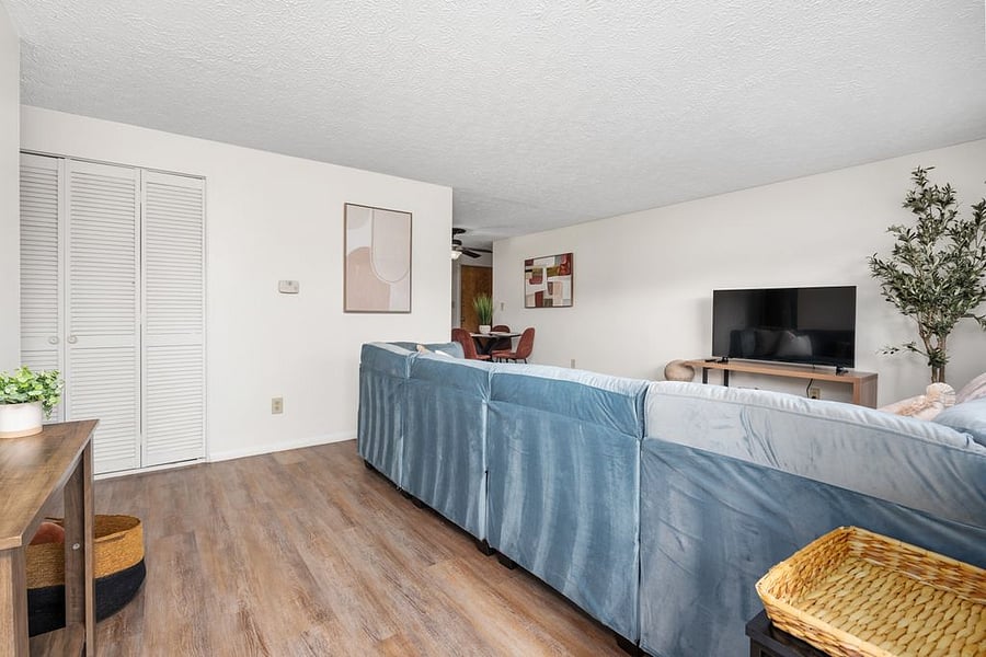 Furnished Finder property 724818_1 photo 7