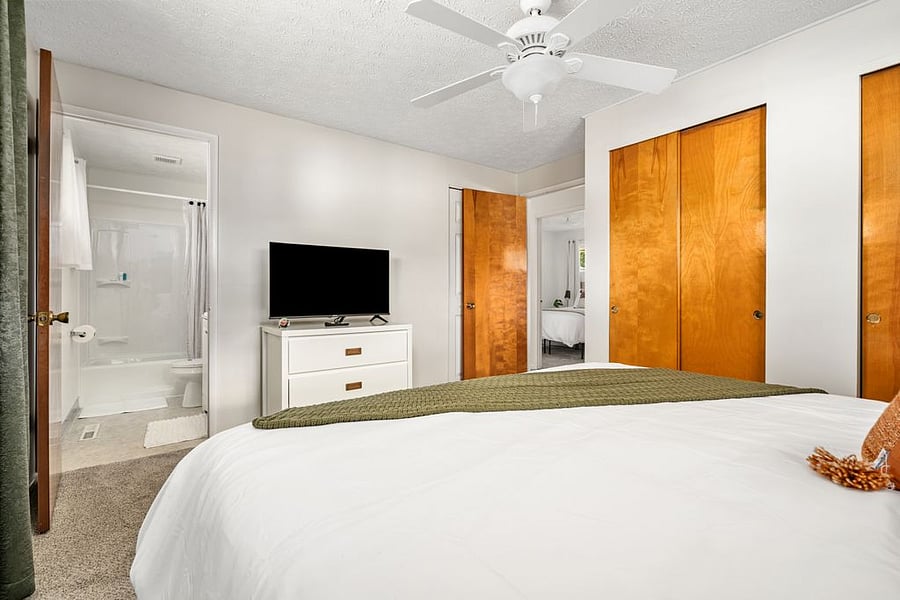 Furnished Finder property 724818_1 photo 18
