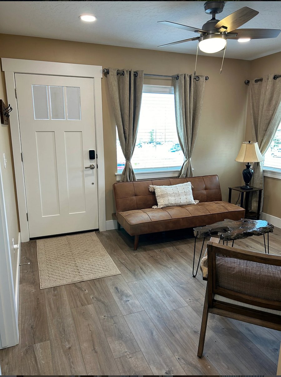 Furnished Finder property 724838_1 photo 7