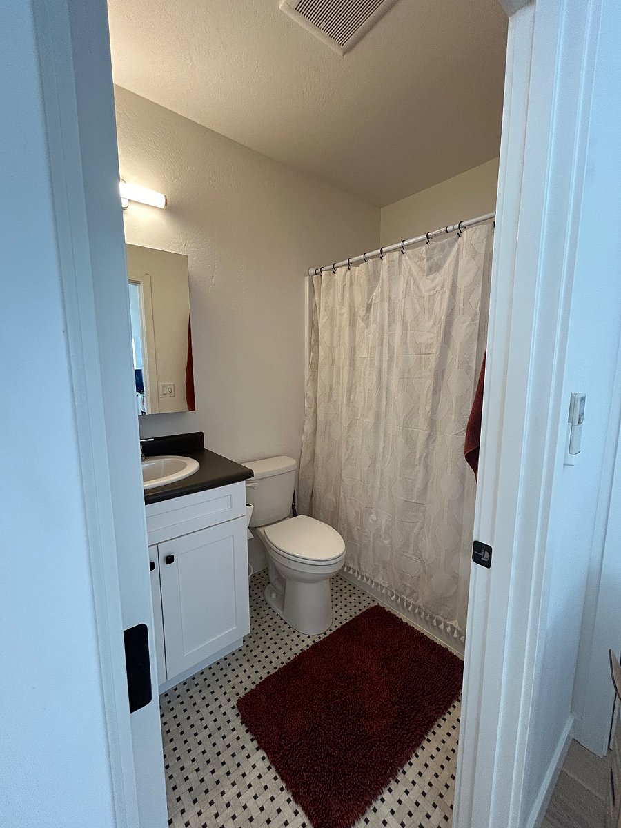 Furnished Finder property 724861_1 photo 8