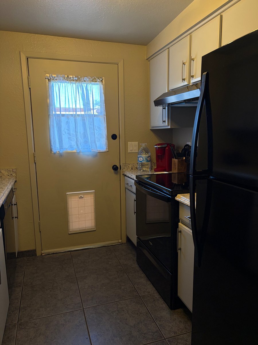 Furnished Finder property 724886_1 photo 30