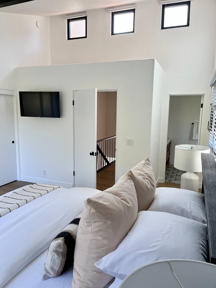 Furnished Finder property 724907_1 photo 15