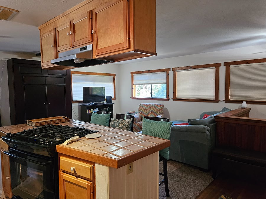 Furnished Finder property 724908_1 photo 20