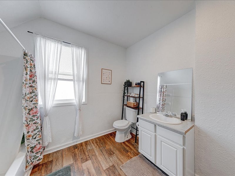 Furnished Finder property 724920_1 photo 17