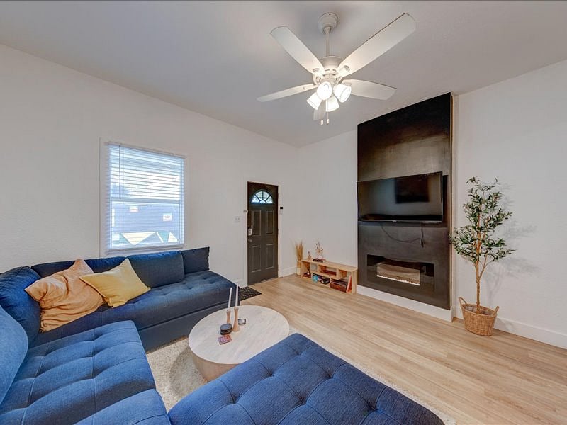 Furnished Finder property 724920_1 photo 4