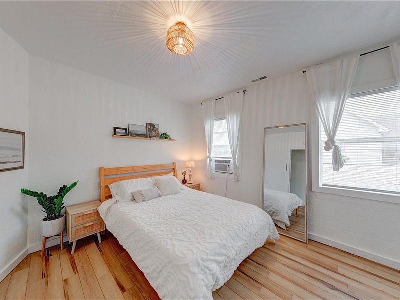 Furnished Finder property 724920_1 photo 16