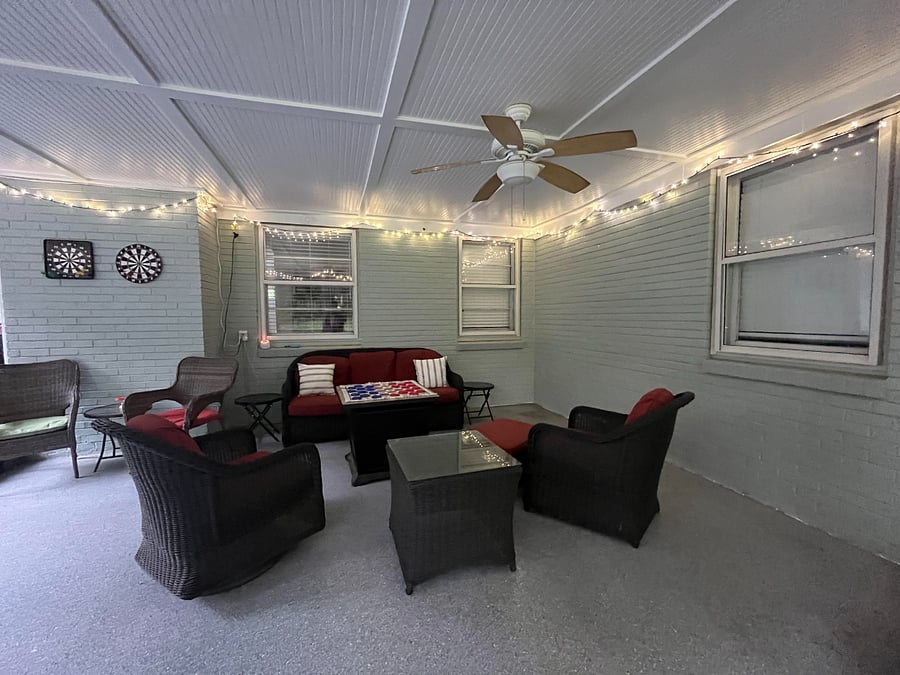 A large screened porch invites you to soak up a little OUTdoors without the INsects?  