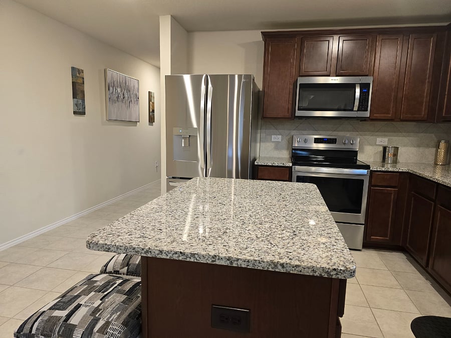 Furnished Finder property 724997_1 photo 8