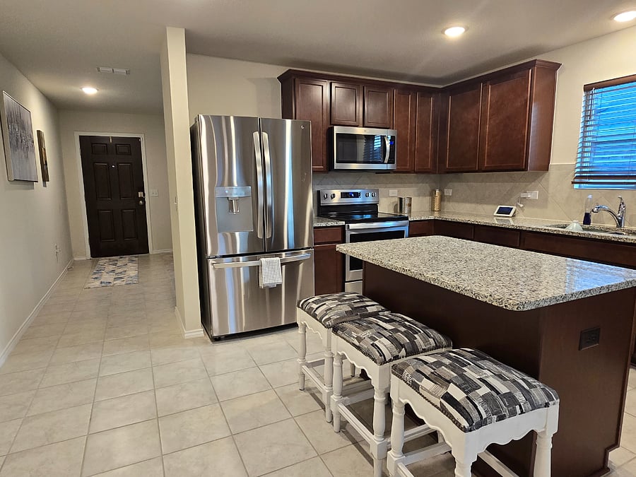 Furnished Finder property 724997_1 photo 16
