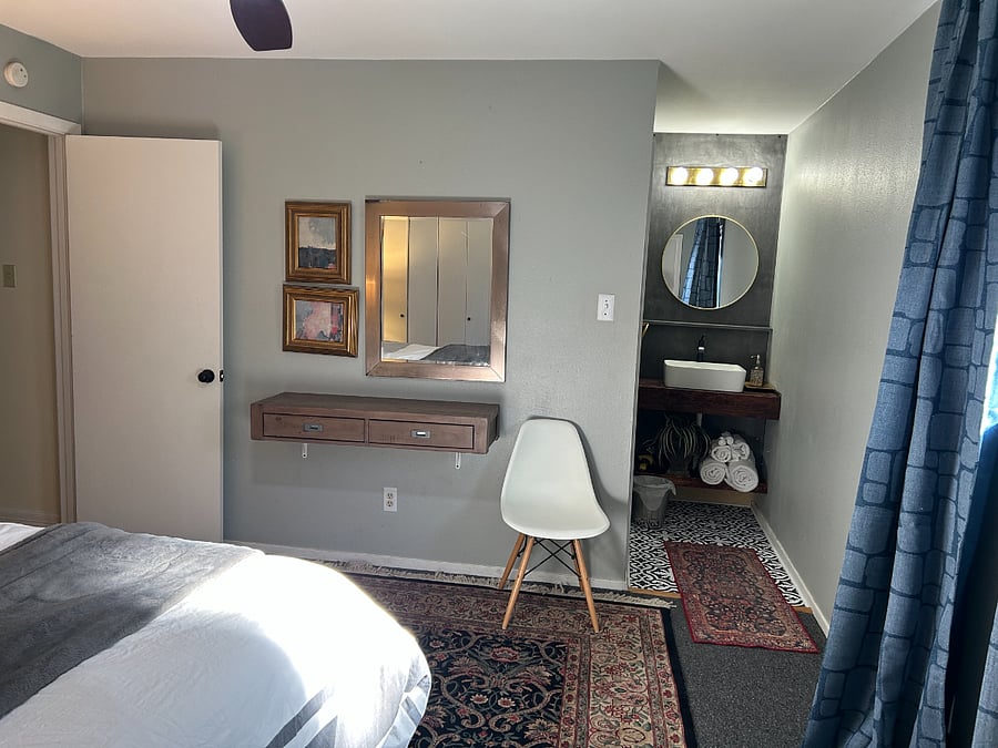 Furnished Finder property 725001_1 photo 5