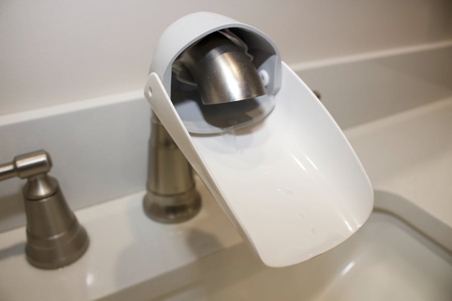 Faucet extender