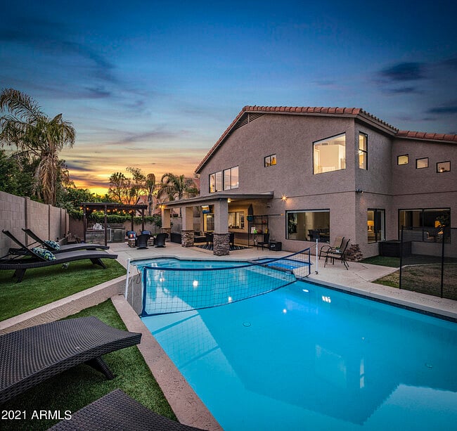 Furnished Finder property 725056_1 photo 12