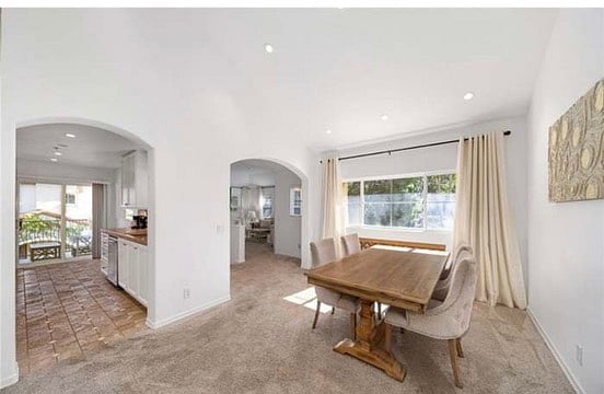 Furnished Finder property 725060_1 photo 4
