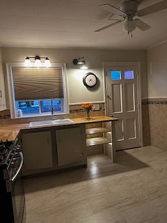 Furnished Finder property 725061_1 photo 15