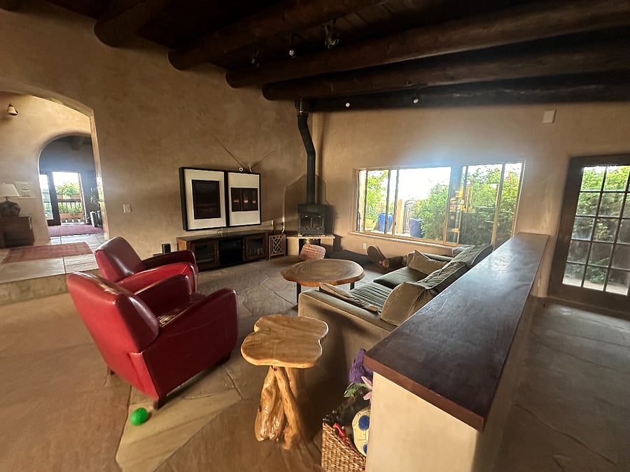 Furnished Finder property 725072_1 photo 1