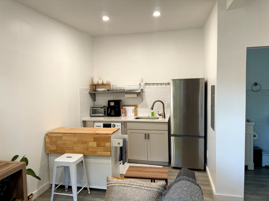 Furnished Finder property 725083_1 photo 6