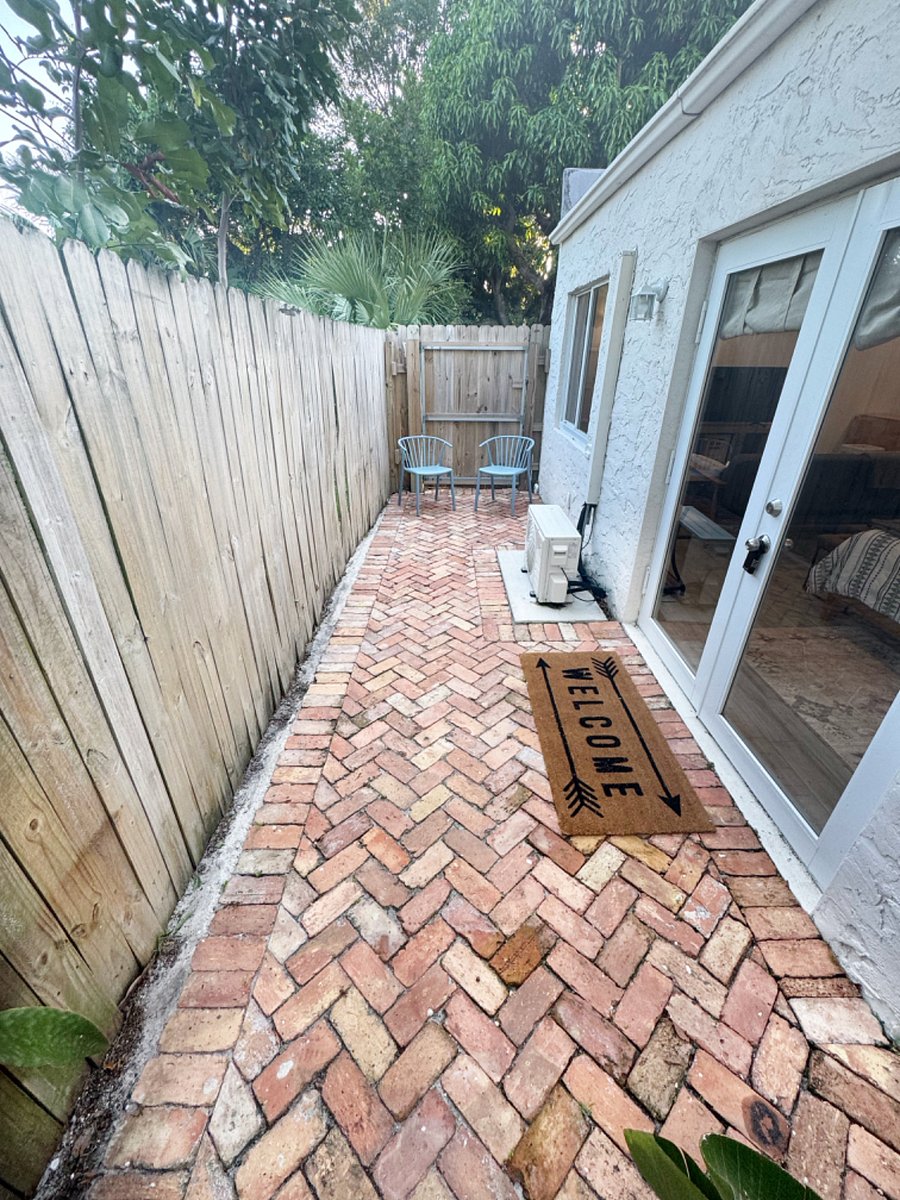 Furnished Finder property 725083_1 photo 13