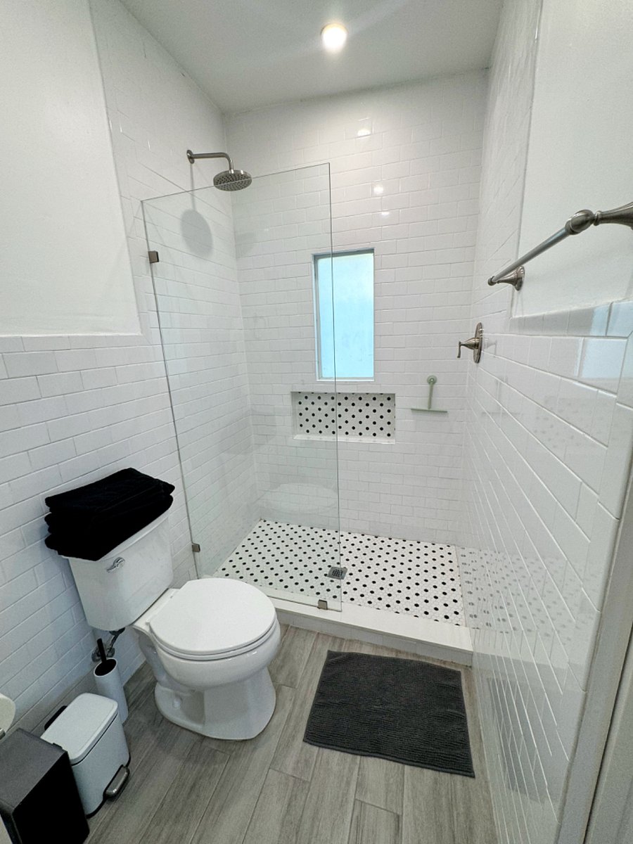 Furnished Finder property 725083_1 photo 11
