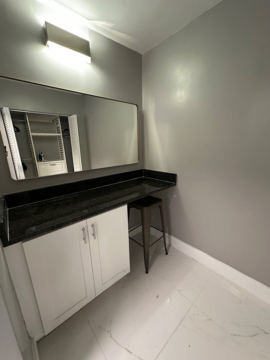 Master Bedroom Walk-in Closet
