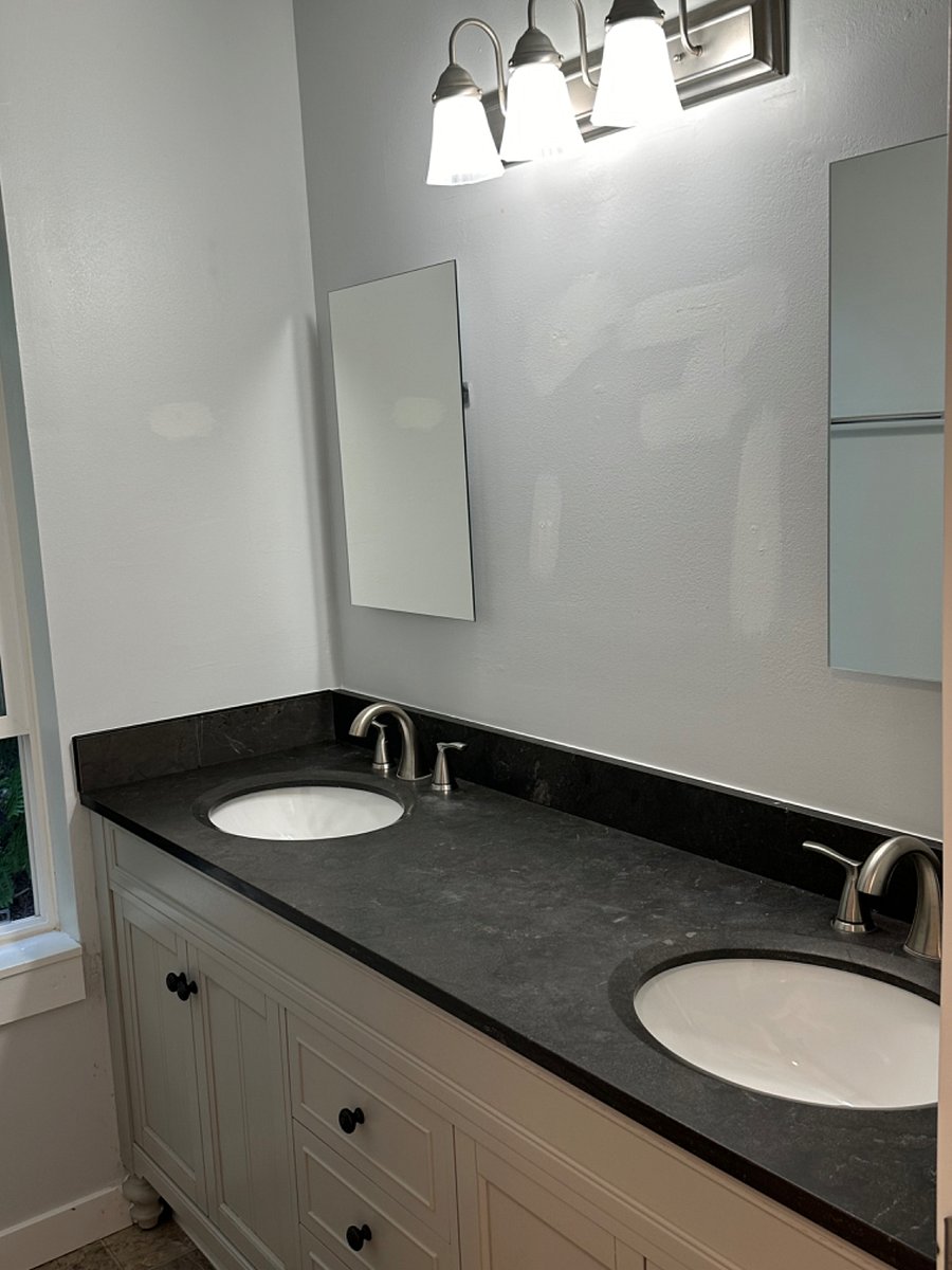 Dual sink in Bathroom 